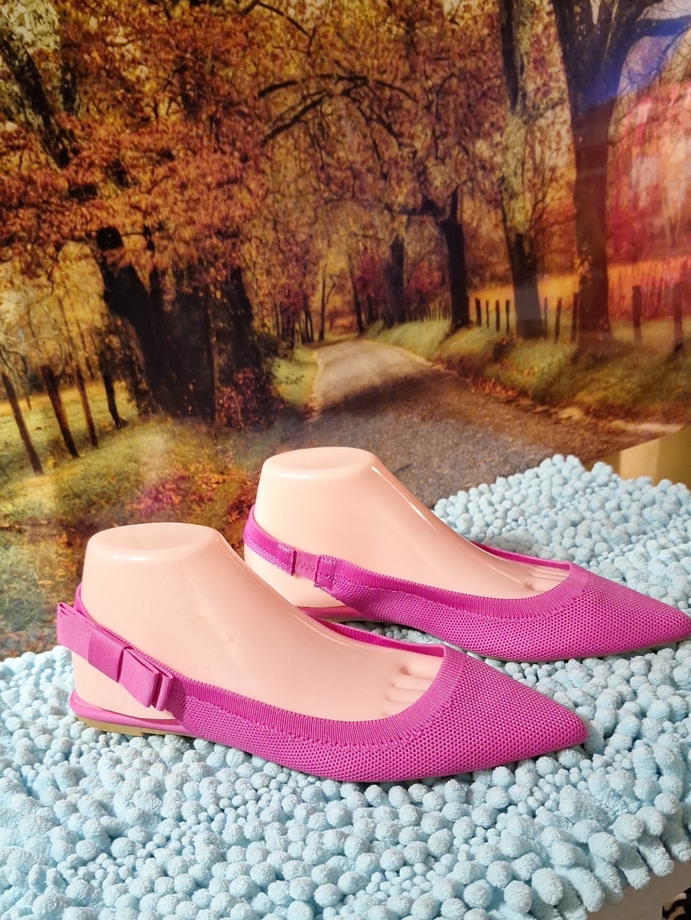 Tahari Magenta Pointed Slingback Flats